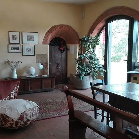 Torre Di Ponzano Country house *
